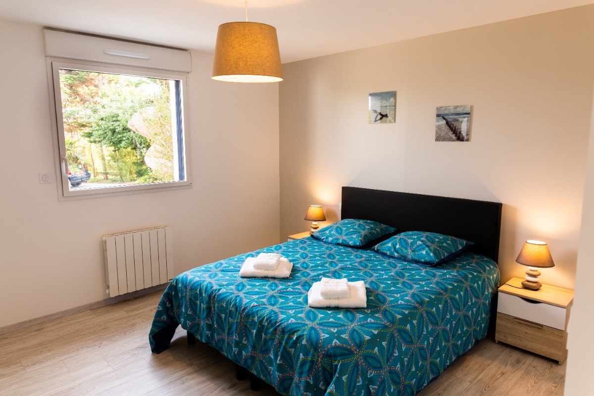 chambre avec lit de 160 cms