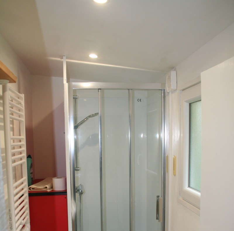 Le gîte "Randodo" pour 4 personnes, salle d'eau + WC, sèche serviette