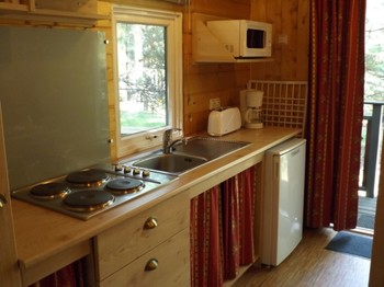 Roulotte des Lutins pour 4 personnes, à Défi Planet, à Dienné, Vienne