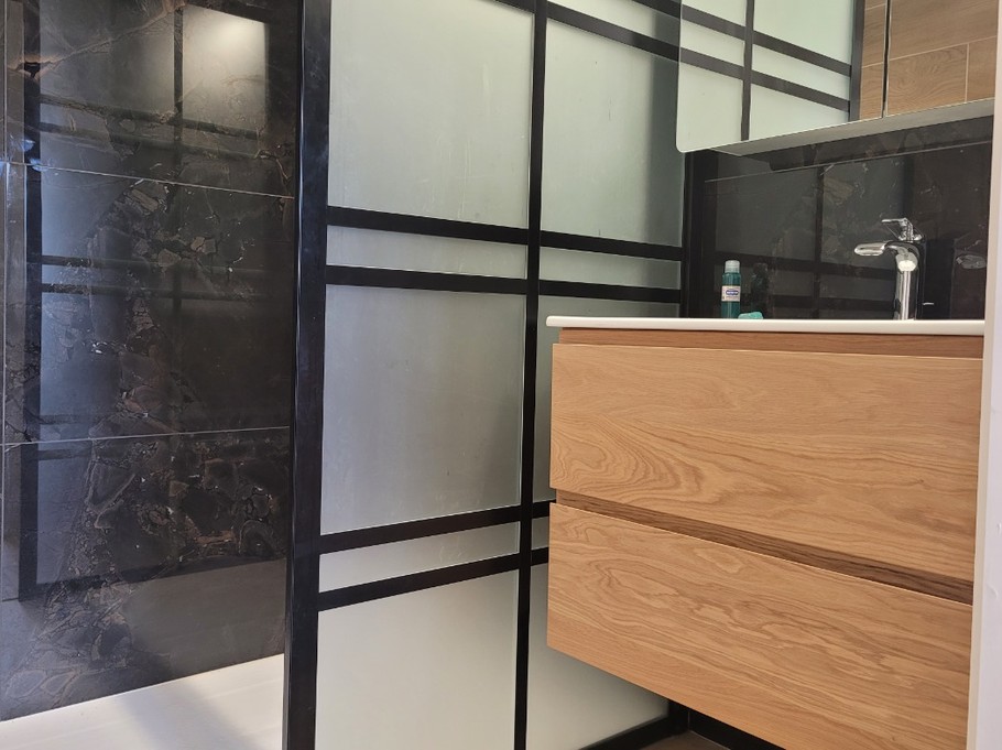 Chambre 1 salle de bain privative