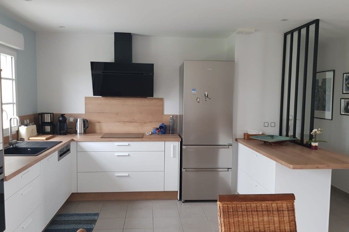 Cuisine de la maison de vacances LA LAURENTAISE pour 4 personnes près de Fouras et Châtelaillon-plage en Charente maritime