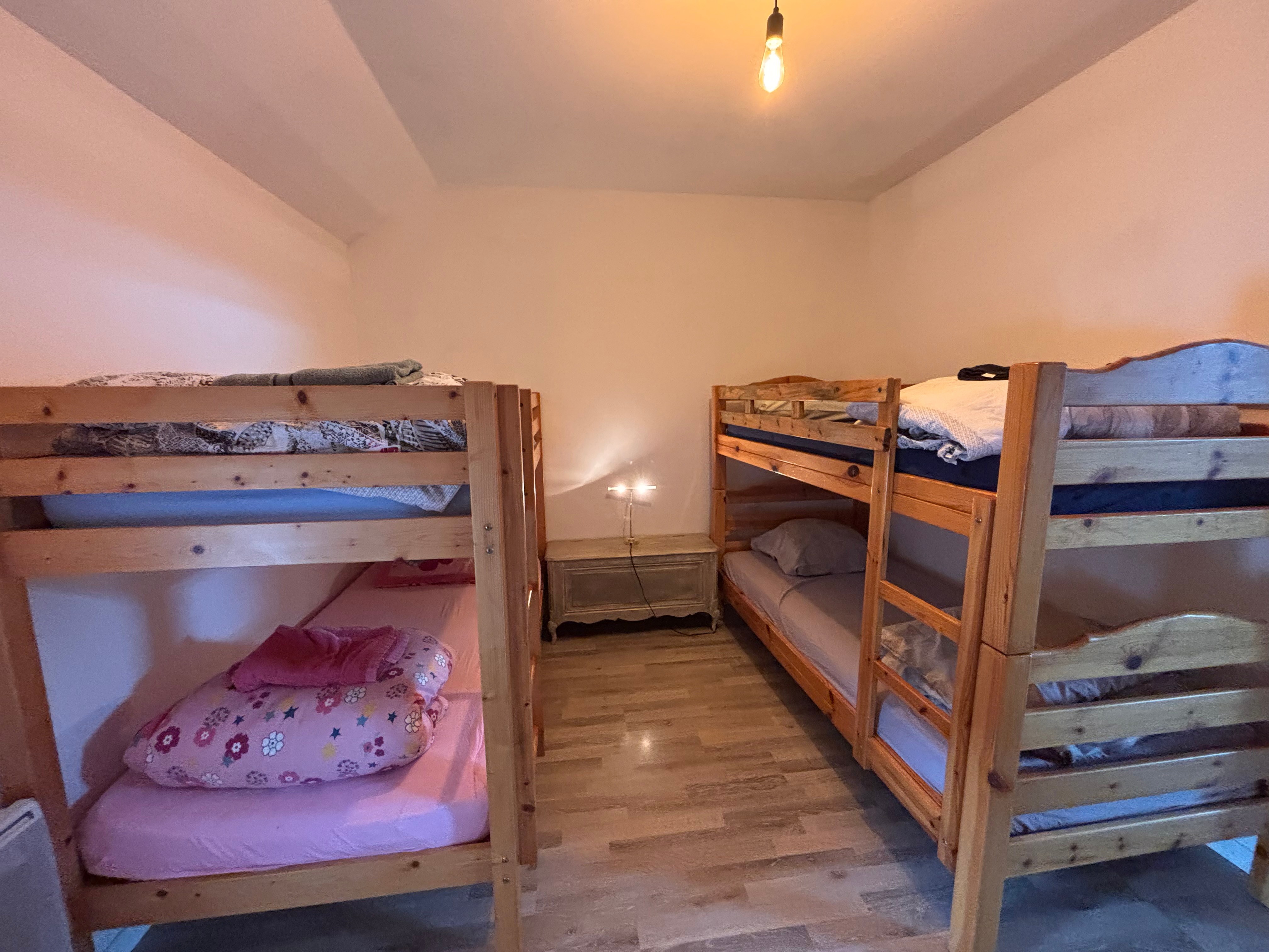 Bedroom 2 – Country house for family reunions