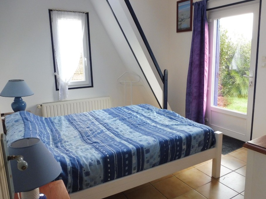 Chambre rez de chaussée avec accès jardin