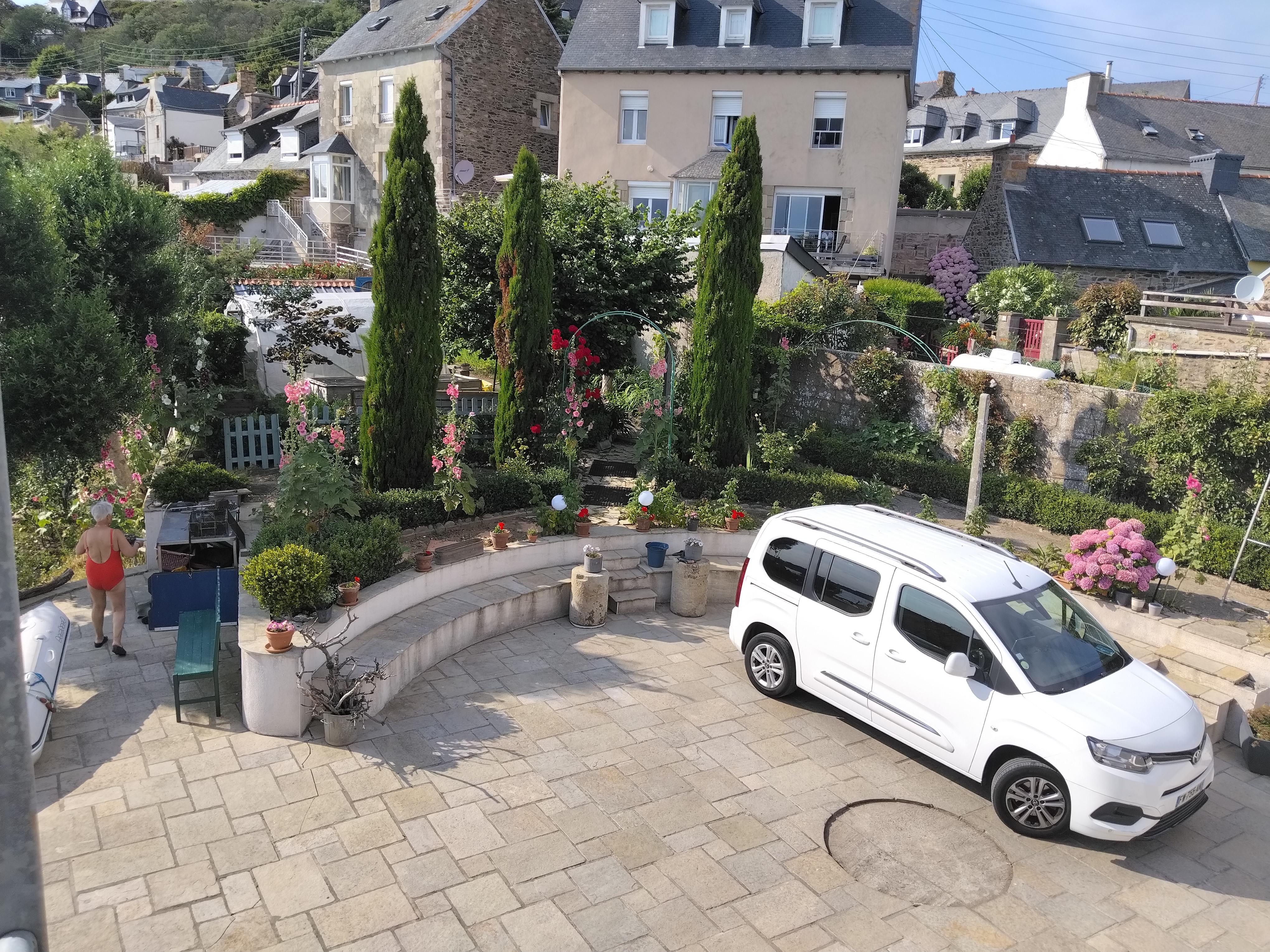 THE COURTYARD AS SEEN FROM THE LANDING