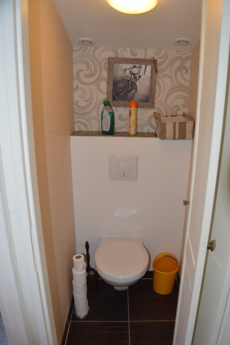 Toilettes - étage - Maison Grise pour 5 personnes, proche plages, Meschers sur Gironde près de Royan