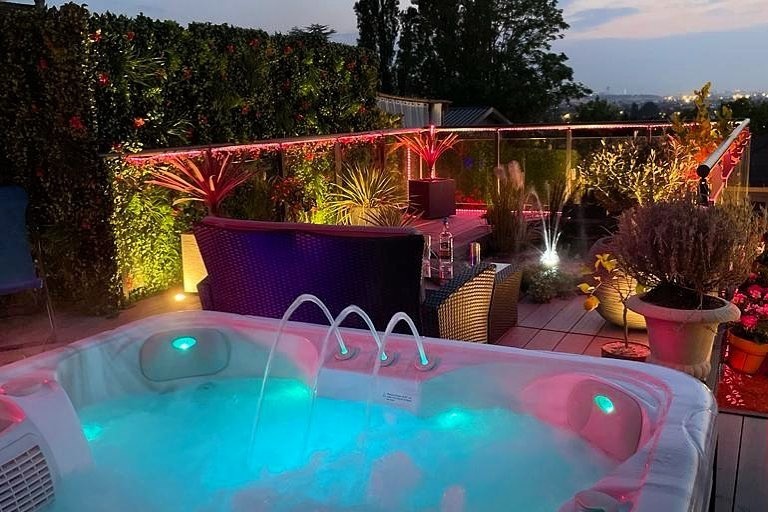 Spa/Jacuzzi en terrasse