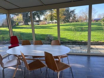 Veranda Gite Soda with park view