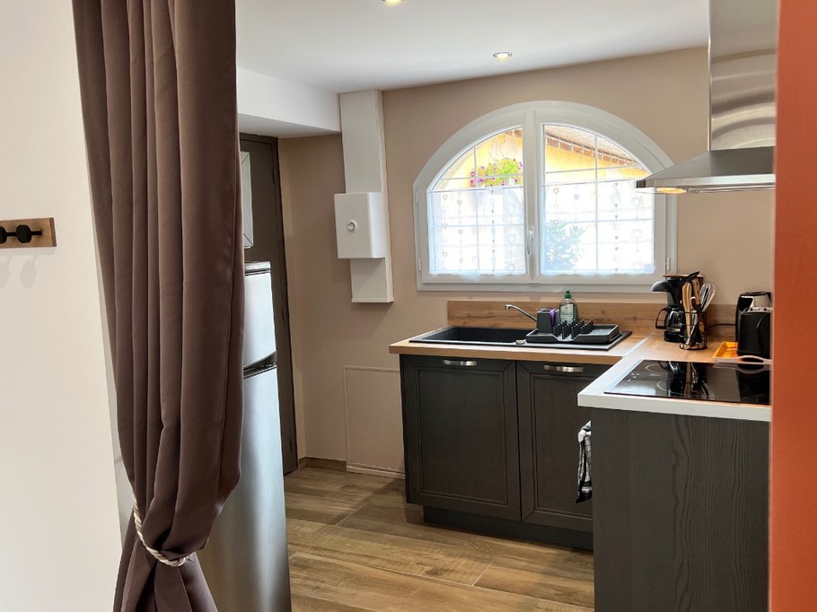 coin cuisine, four pyridine, plaque induction, frigidaire congélateur...