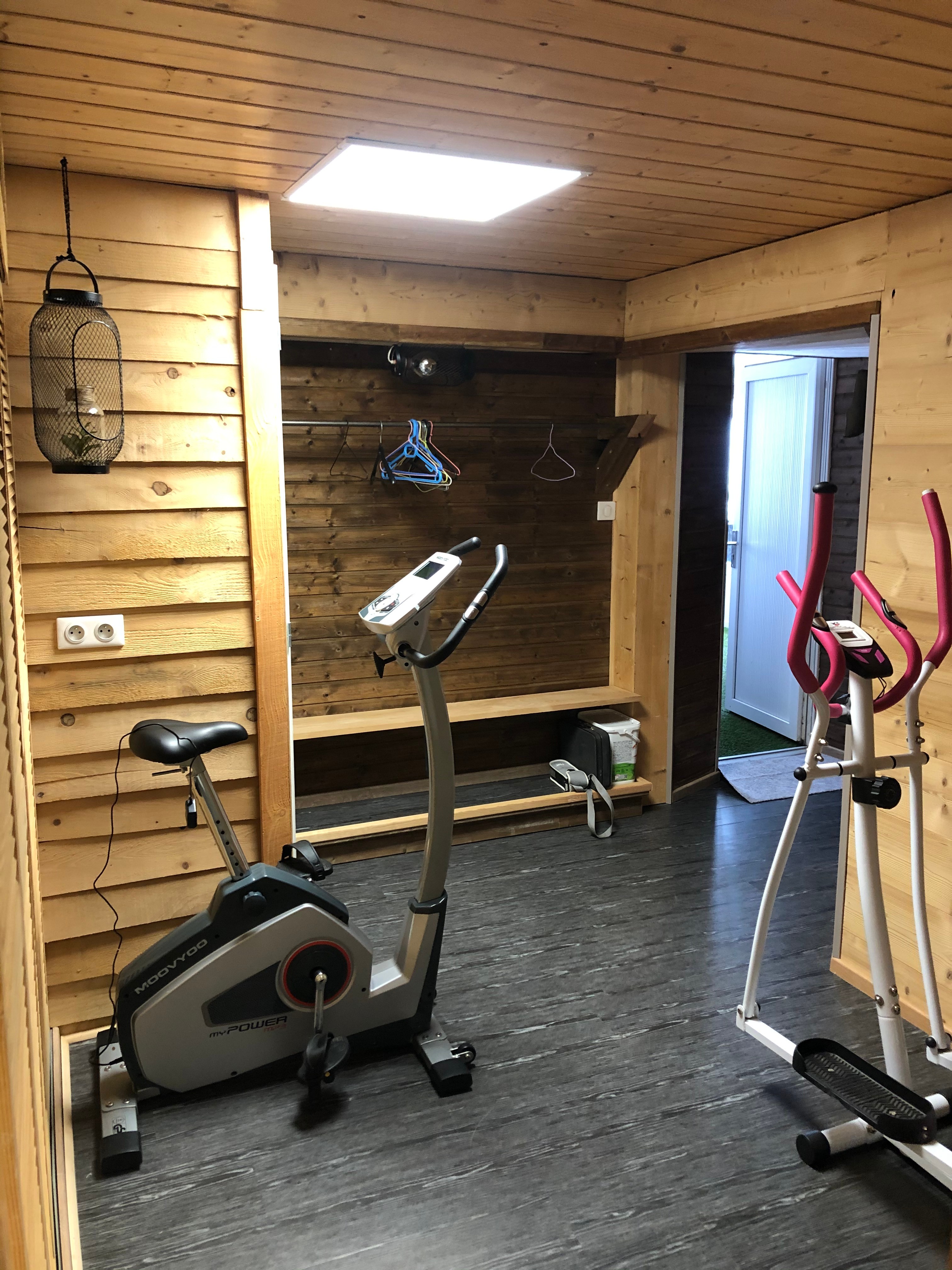 Gîte Ruine, esprit atypique, avec piscine et jacuzzi