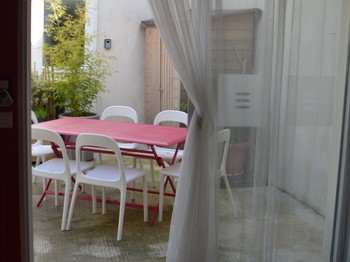 Terrasse - Maison Grise pour 5 personnes, proche plages, Meschers sur Gironde près de Royan