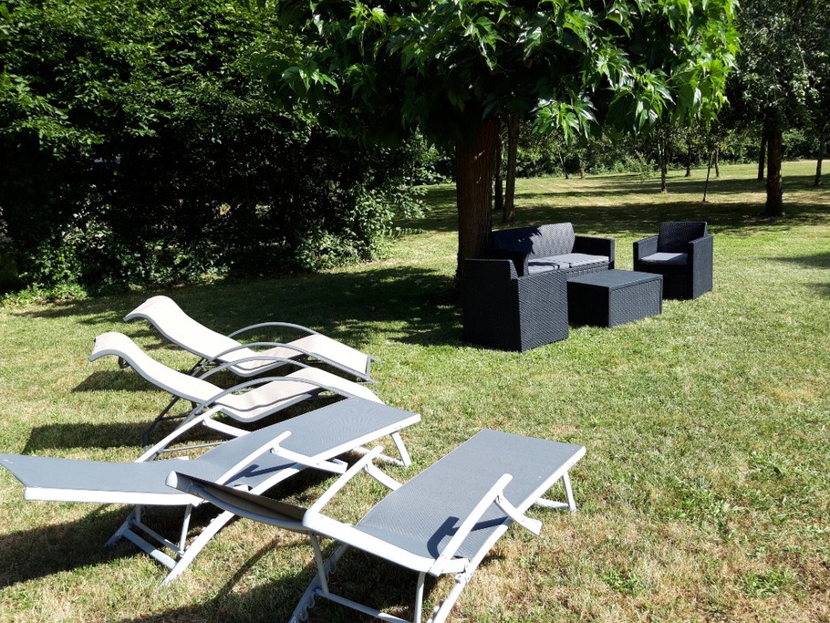 coin bronzage, repos