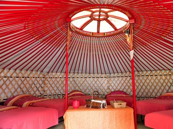 Défi Planet', Yourte mongole LUNDY pour 7 personnes, à Dienné, Vienne