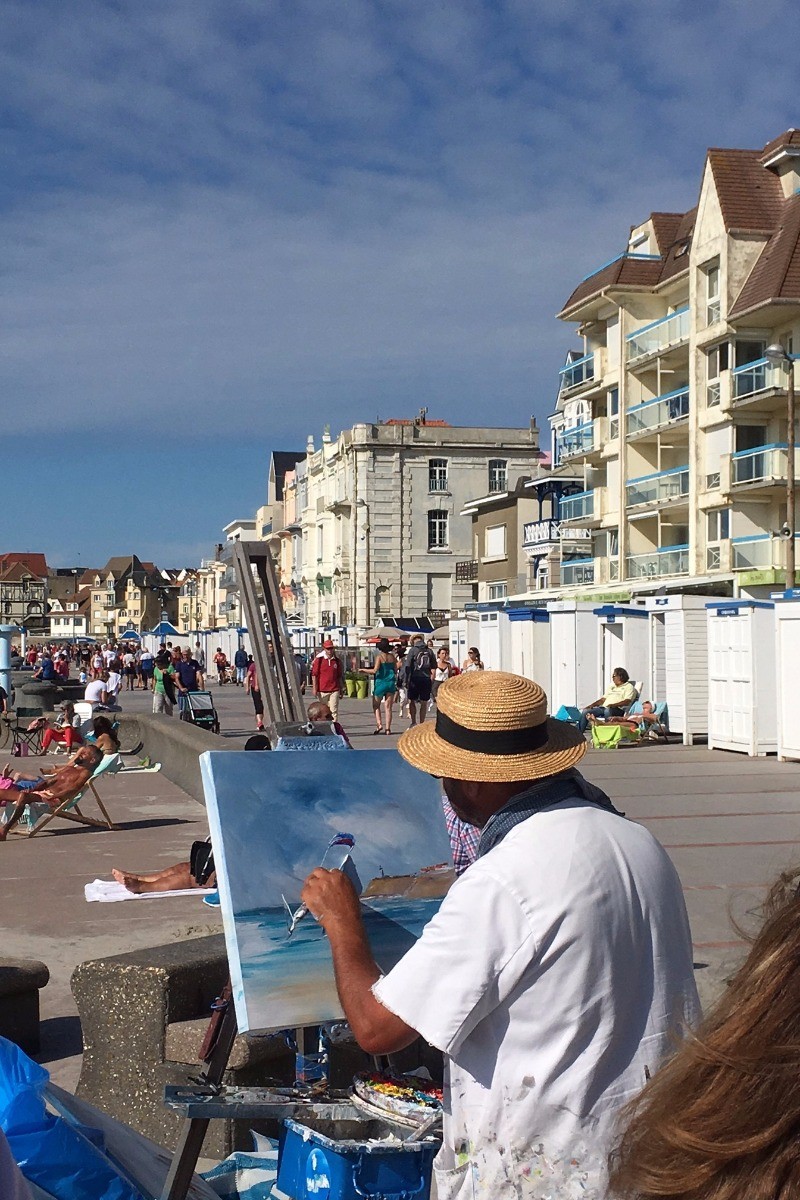 PROMENADE SEAWALL