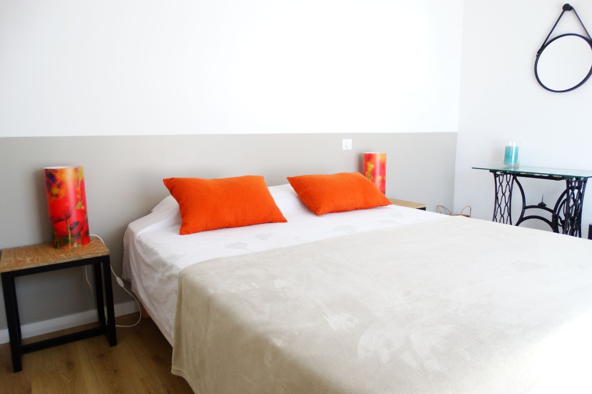 Chambre 3 avec un lit en 160