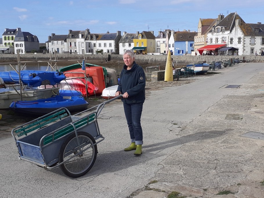 Je vous attends au bateau