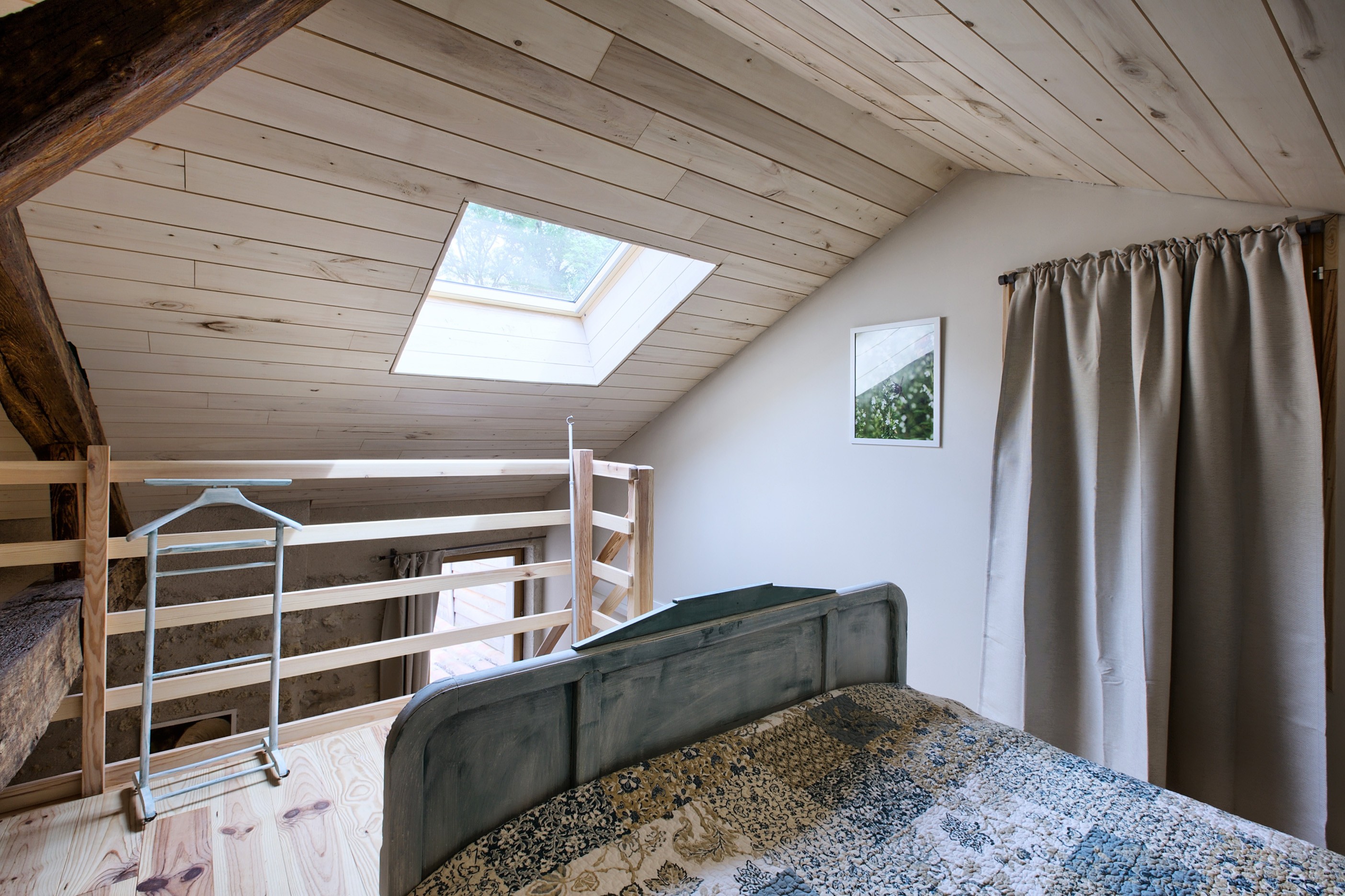 Chambre Ustang double bed mezzanine