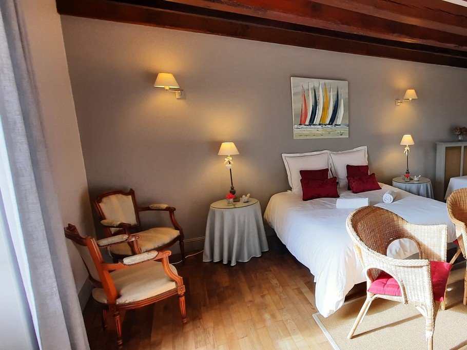 Ground floor bedroom