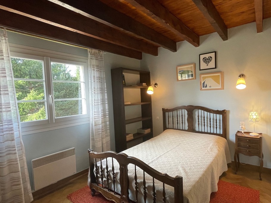 Chambre 1 - 1er étage - Lit 140