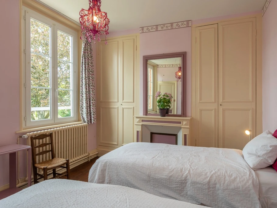 Chambre deux lits 1er étage