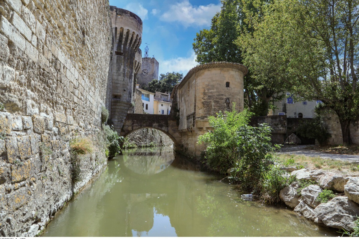 Vue de Pernes les Fontaines ©Alain Hocquel/VPA