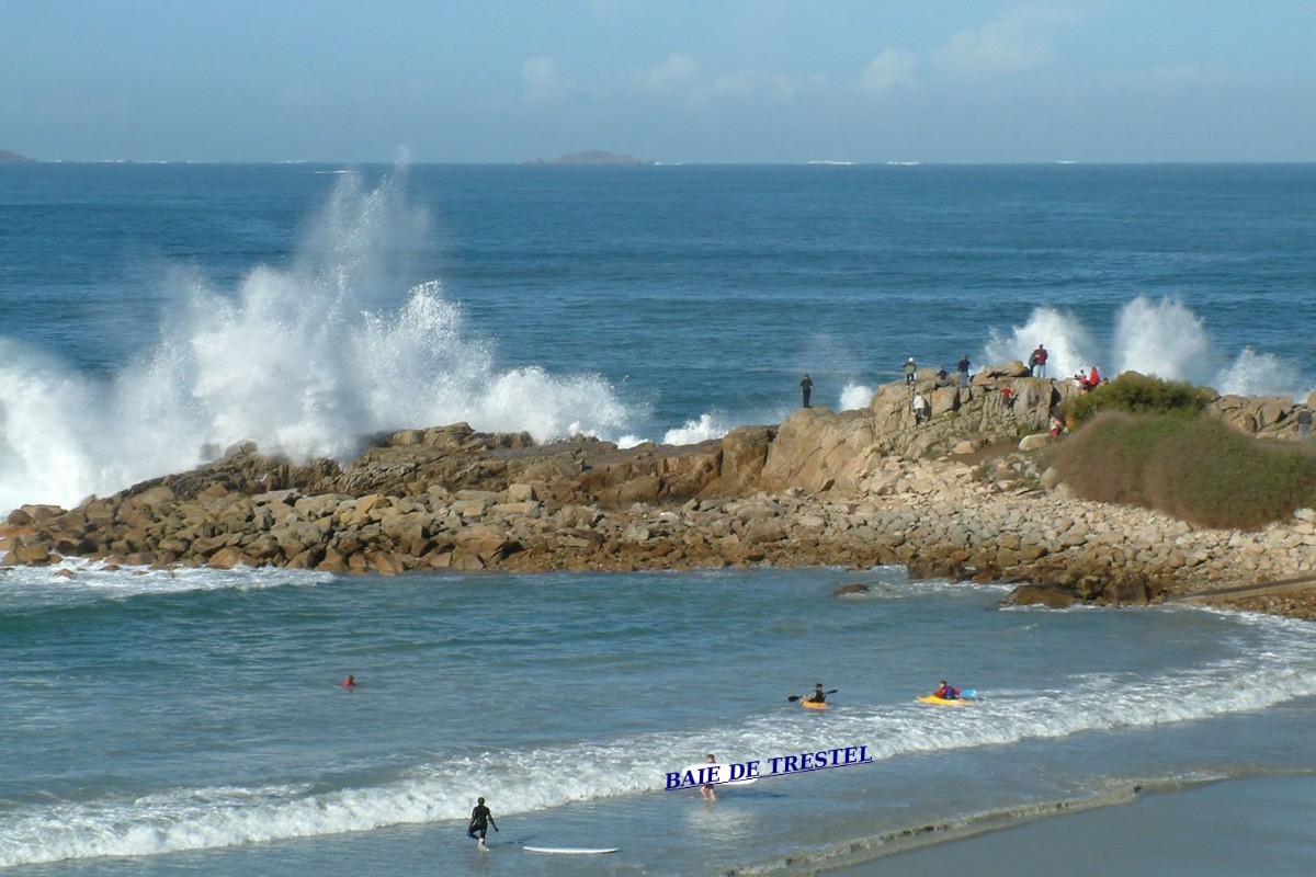 Plage de TRESTEL à 80 m