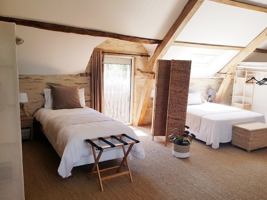 Un séjour en famille ou entre amis: retrouvez vous dans notre dortoir spacieux sous les toits !