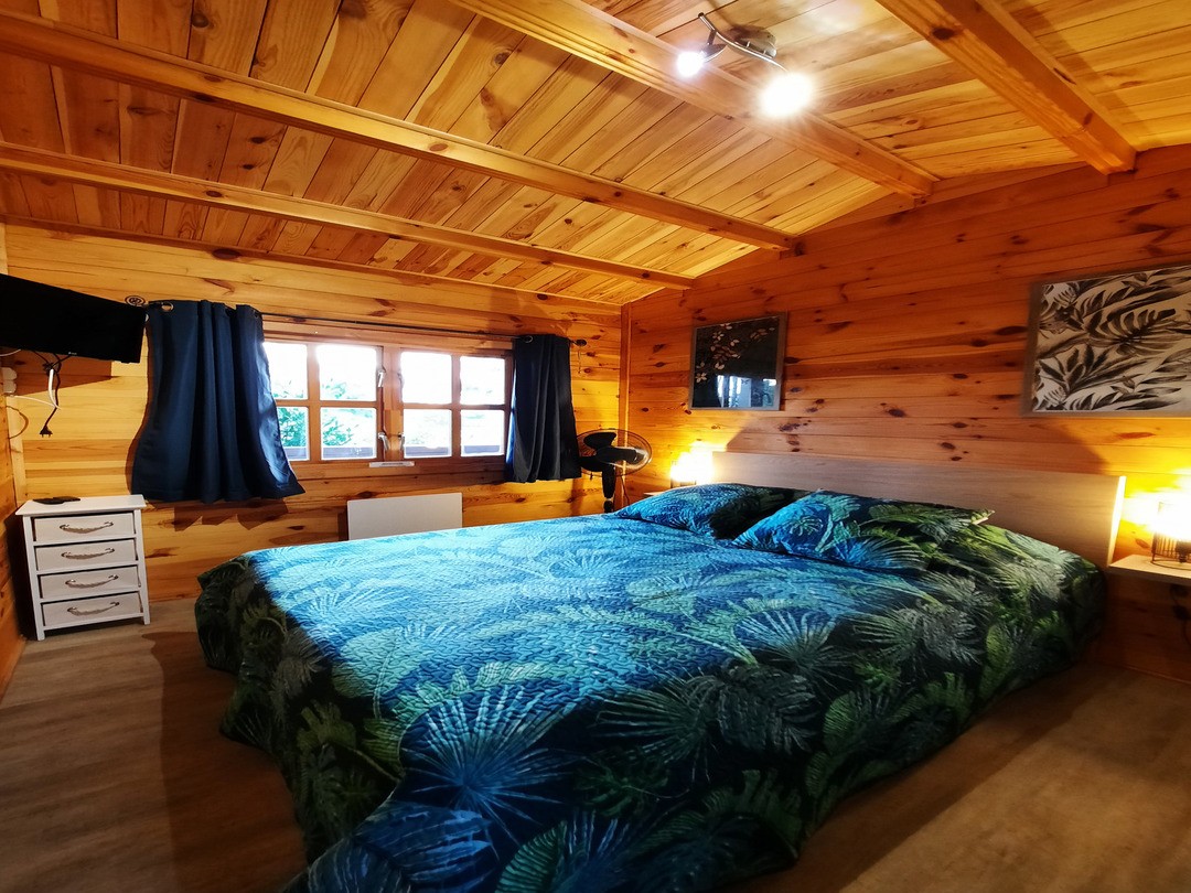 master bedroom double bed 140x200