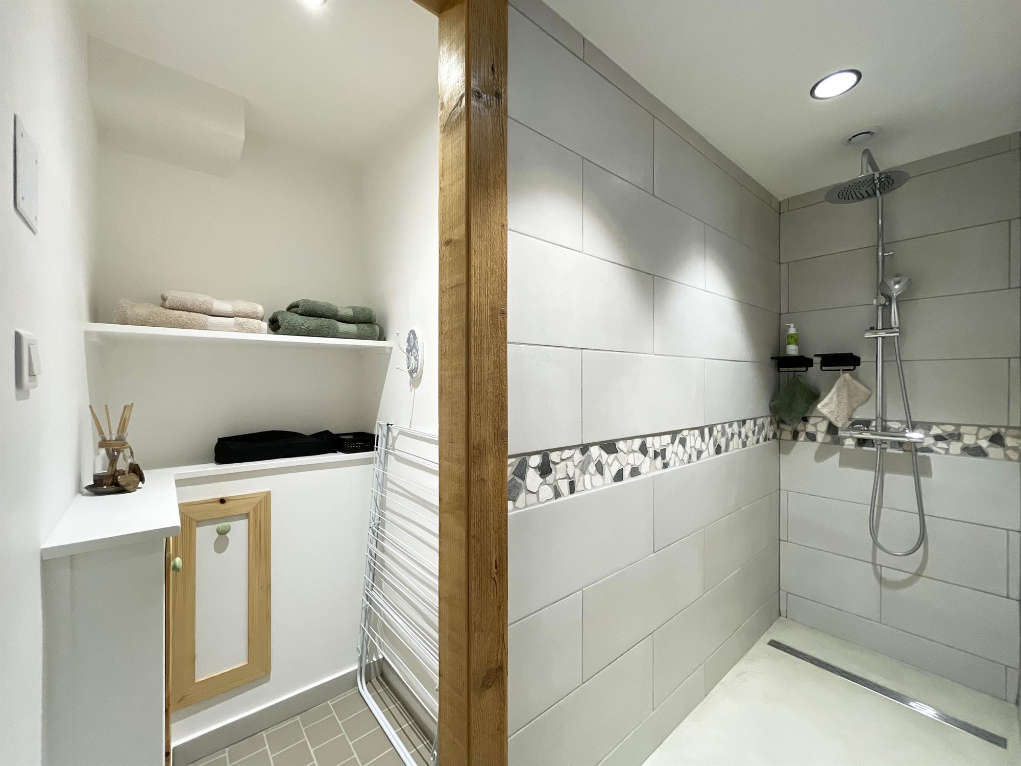 Salle d'eau - Ch’tite Vosgienne - Gîte 4 étoiles, dans les Vosges à Vecoux