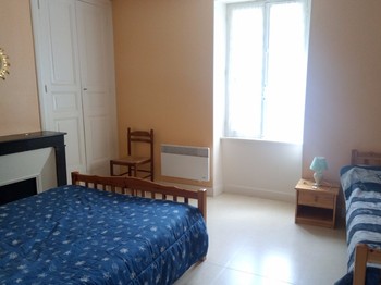 Mazoires - Cézallier - Chambre 2