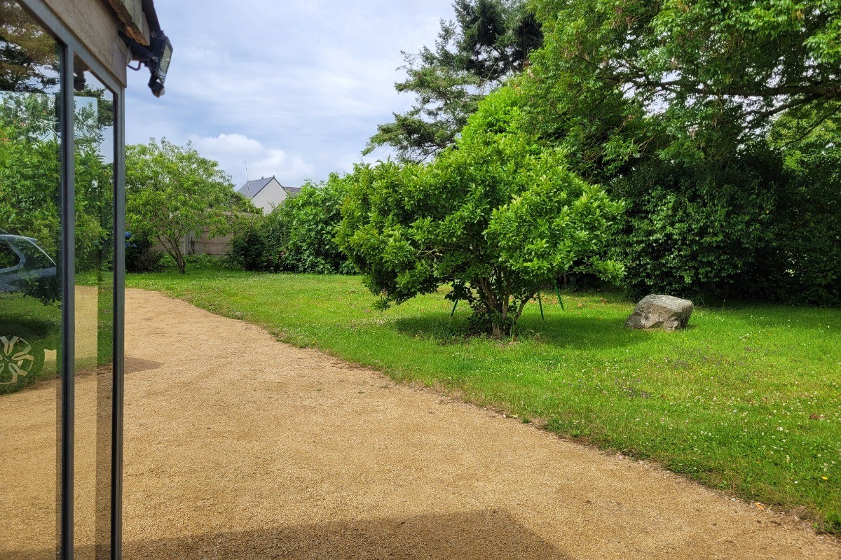 GIRAUD, location, Clévacances, Plouézec, salon et parking privatif