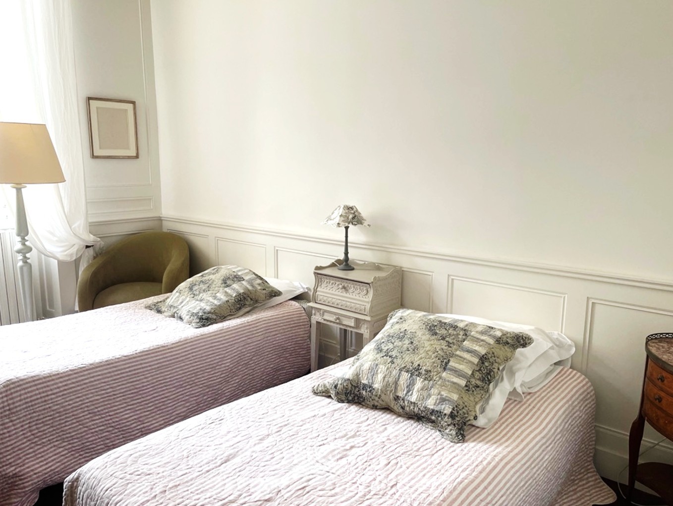 Bedroom 1 - 2 beds 90 cm