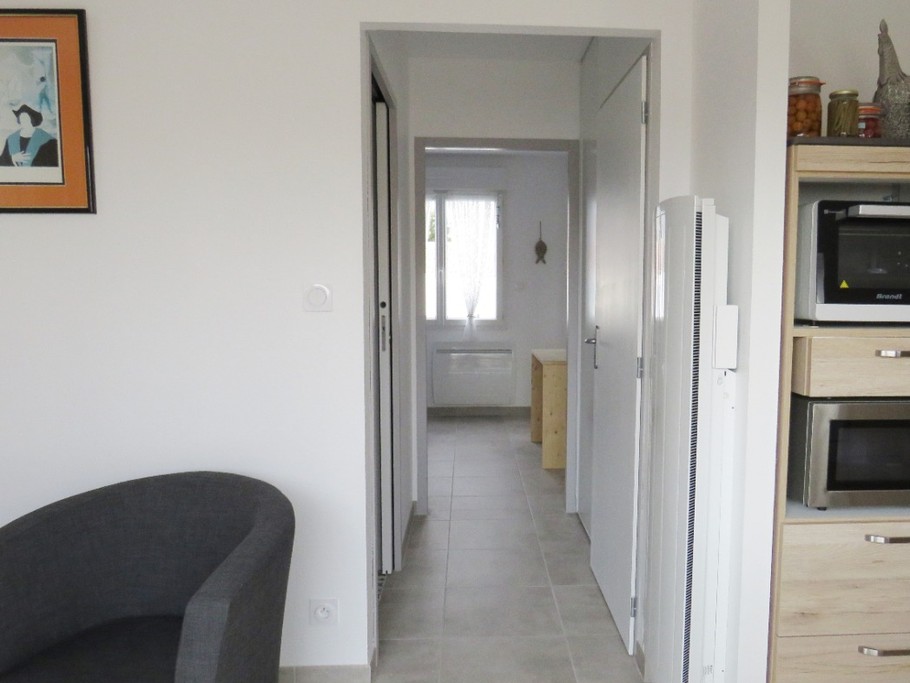 Couloir accès à la chambre