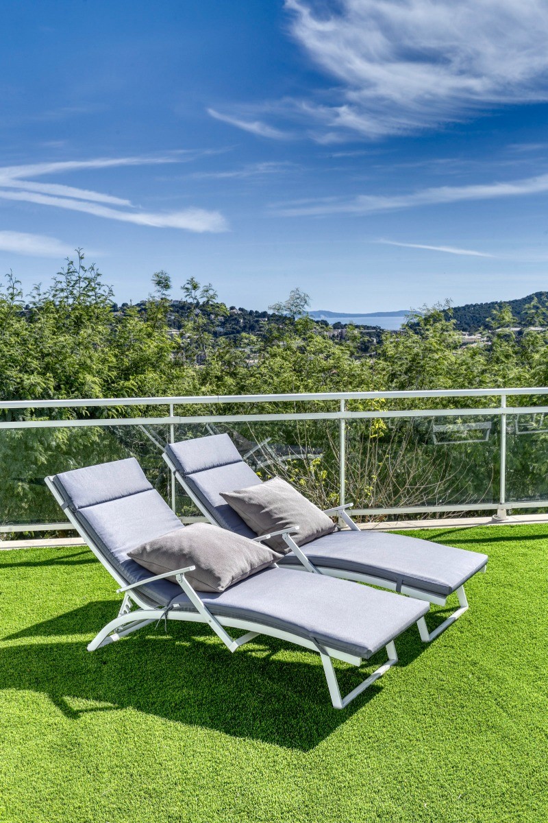 Aire de repos sur la terrasse en RDC