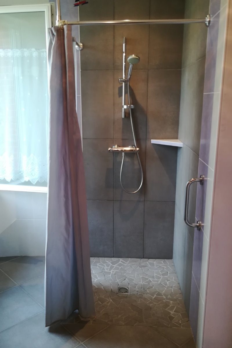 Douche à l'italienne
