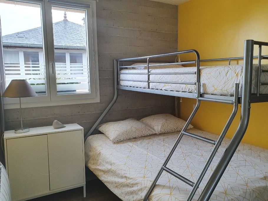 CHAMBRE A COUCHER