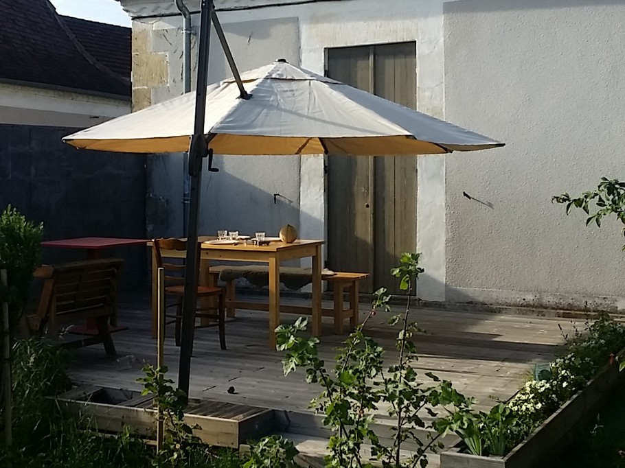 Terrase - Maison en Dordogne près de Sarlat et Lascaux | 4 à 9 personnes