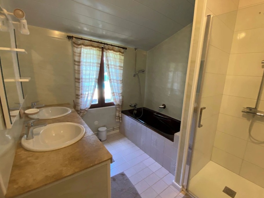 Photo n° 12 de la location