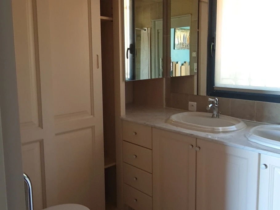 Ground floor shower room