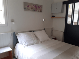 Chambre lit double 140x190