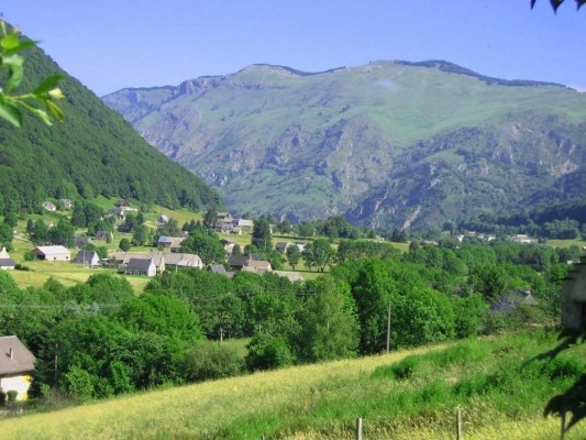 Depuis Auroki, Vue vers Ste-Marie de Campan