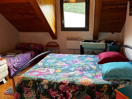 ROOM 1