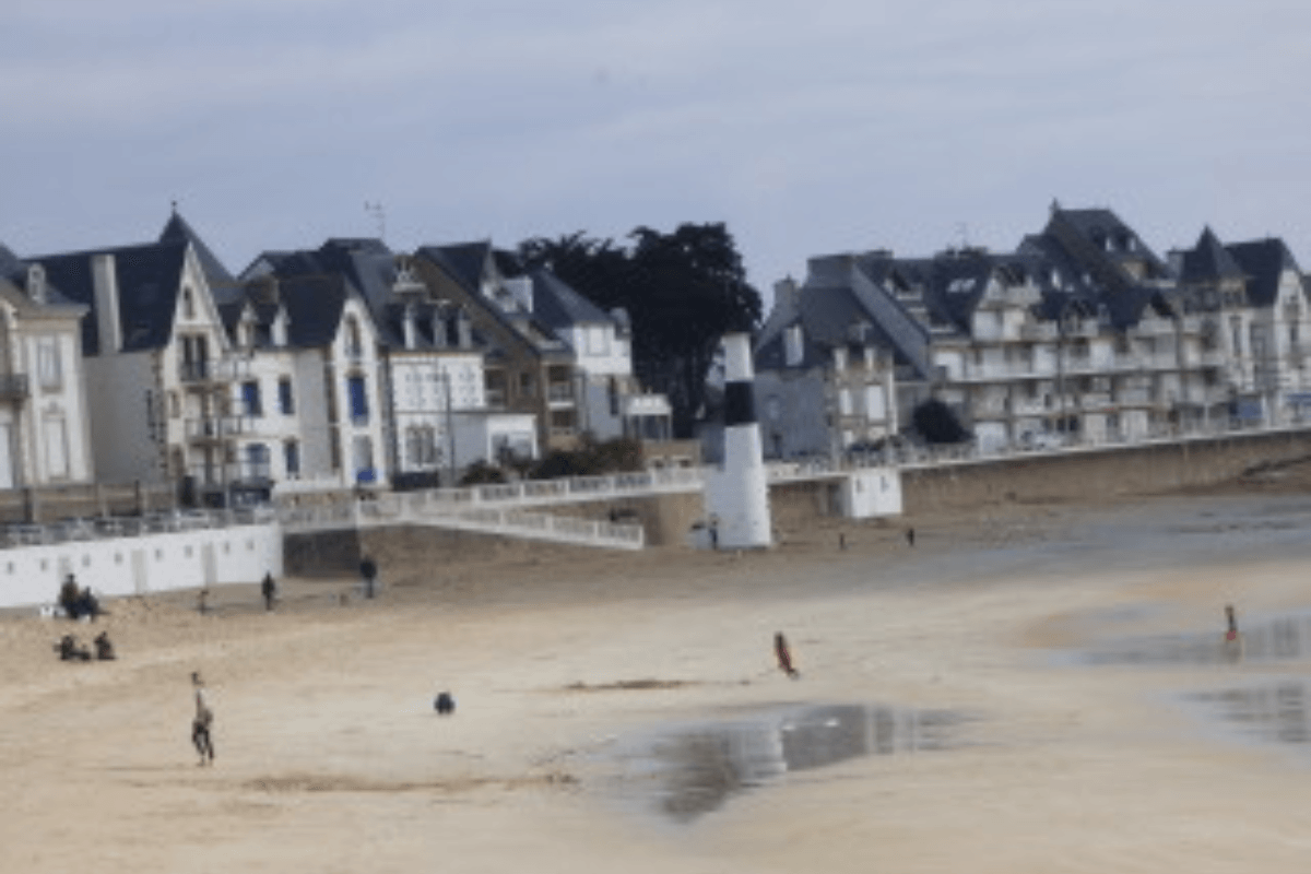 Leonard - beach