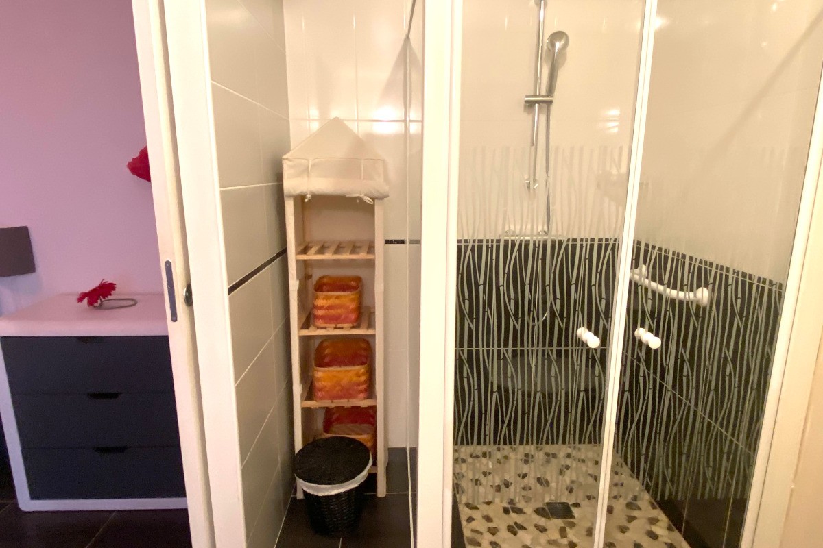 salle de bain privative de la suite parentale