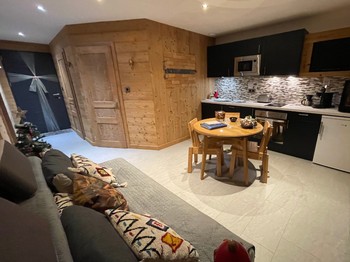 salon2 - ecureuil - nature cottage vosges