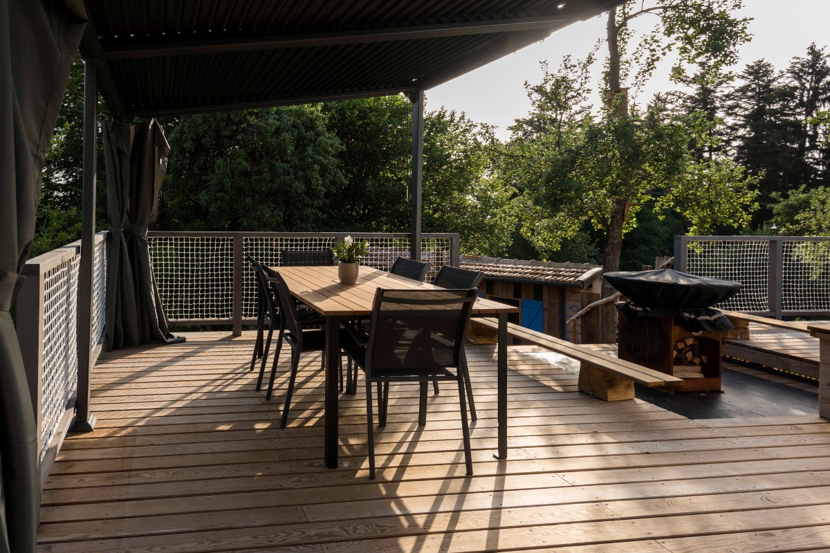 Terrasse de 60m² en rez-de-jardin