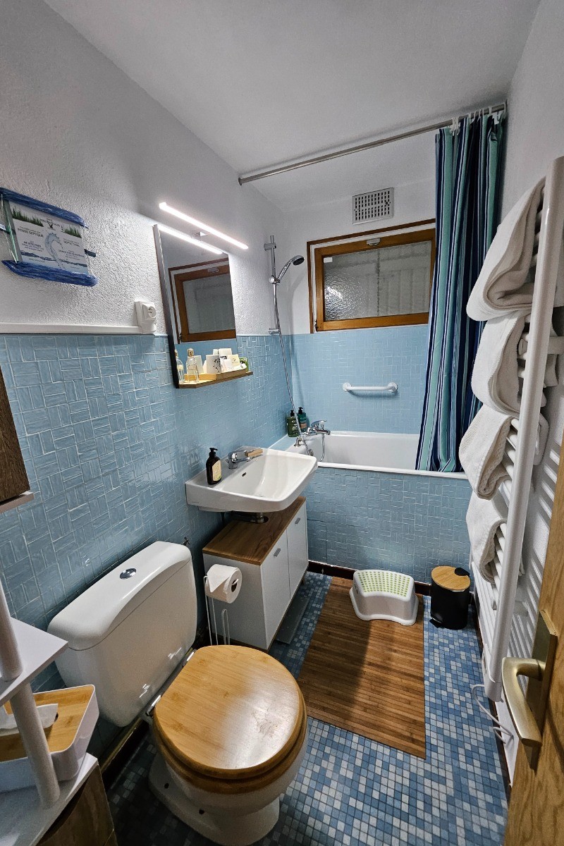 Votre salle de bain/wc privative, serviettes fournies