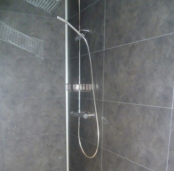 chambre 1 avec douche à l'italienne