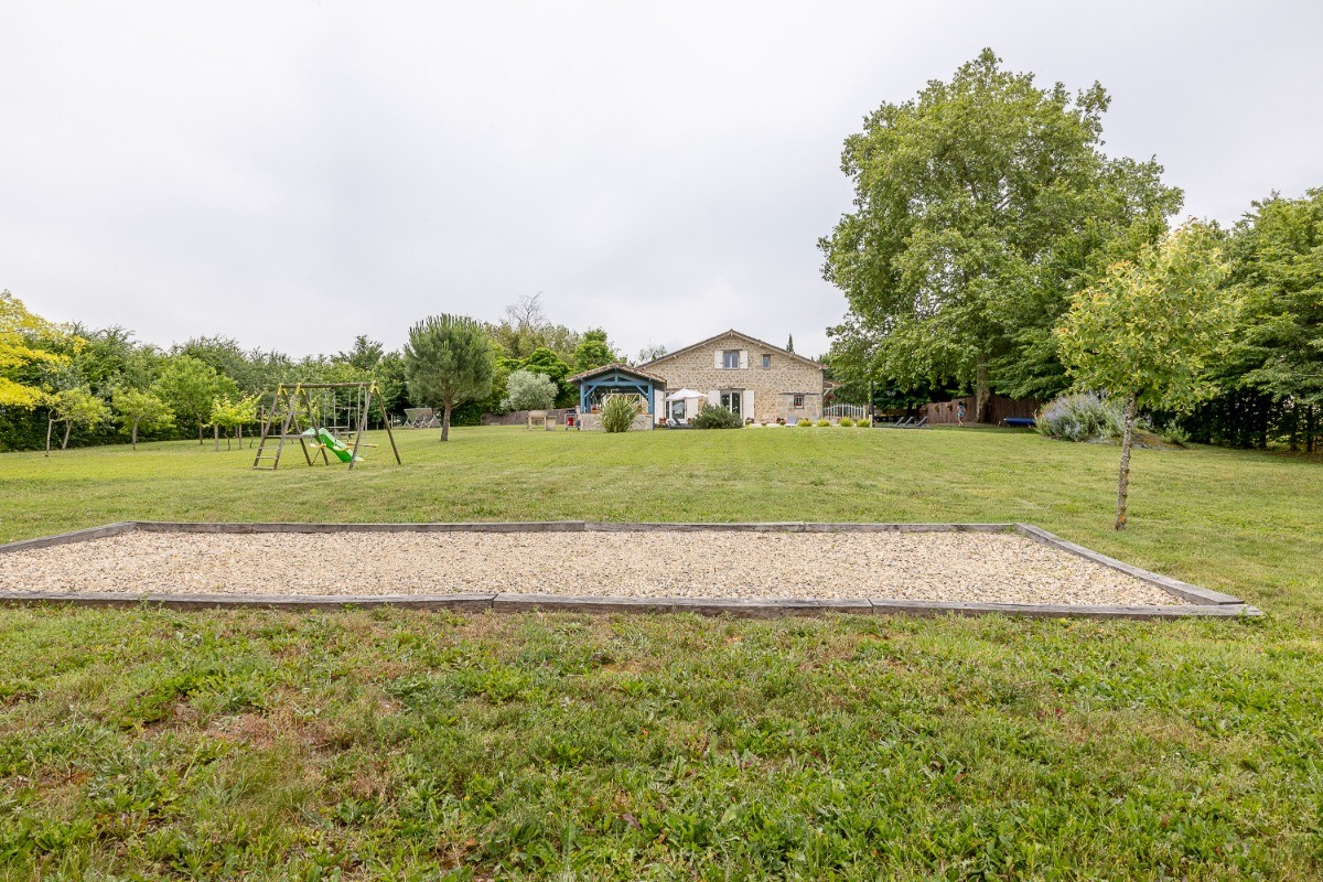 Photo n° 16 de la location