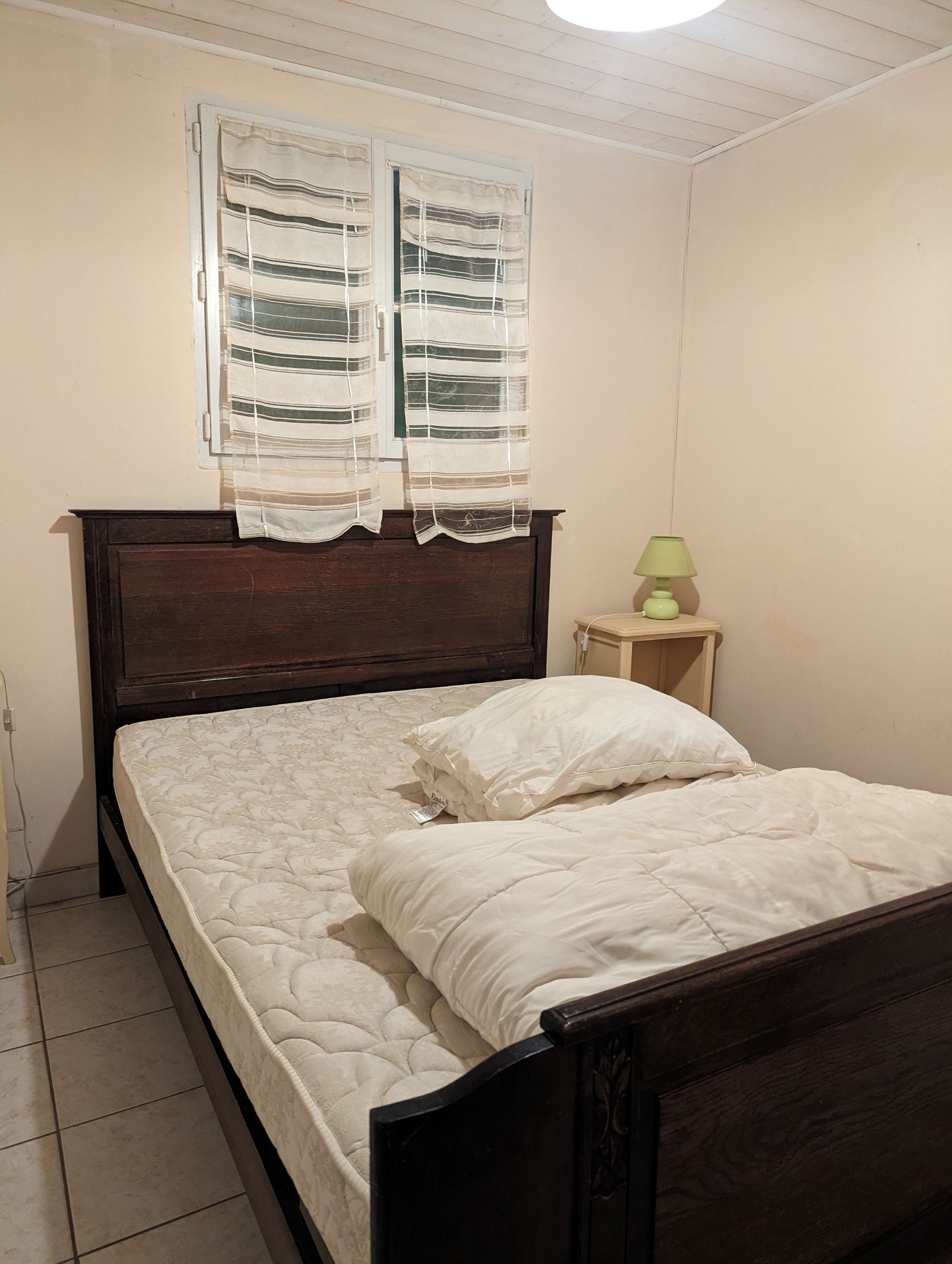 Room for 2 on ground floor