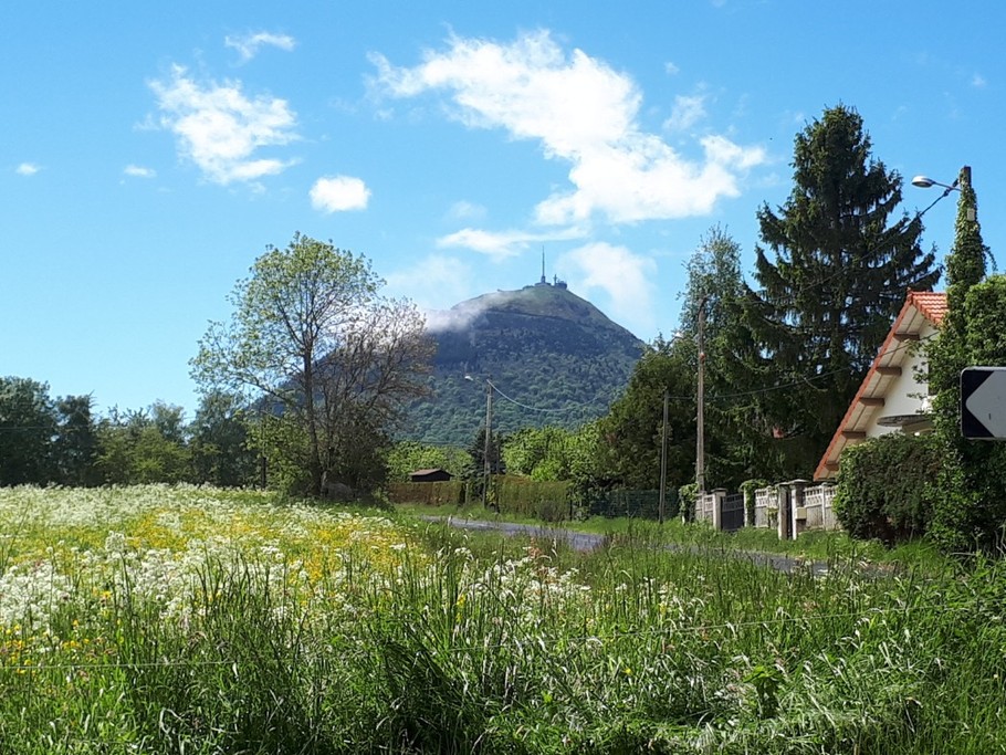 Le Puy-de-Dôme dès votre arrivée à Solagnat
